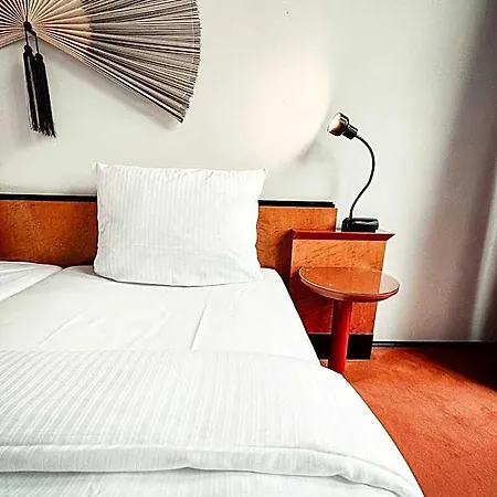 Hotell Domicil 4*